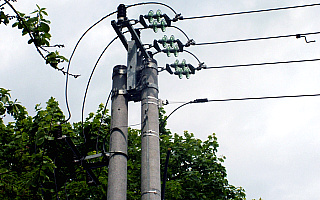 Energetycy usuwają awarie prądu